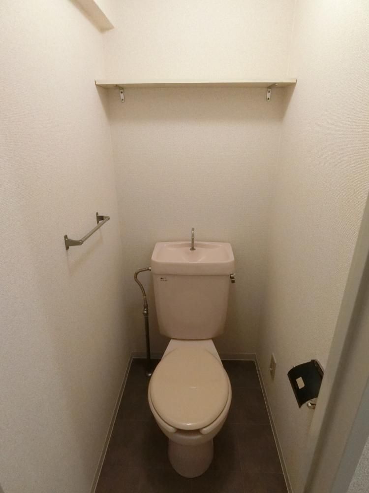 【トイレ】　もちろんトイレは独立してますよ♪