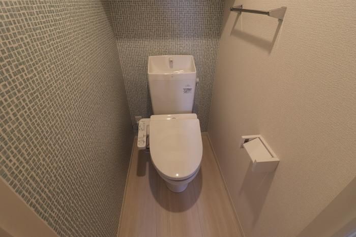 【トイレ】　温水洗浄暖房便座